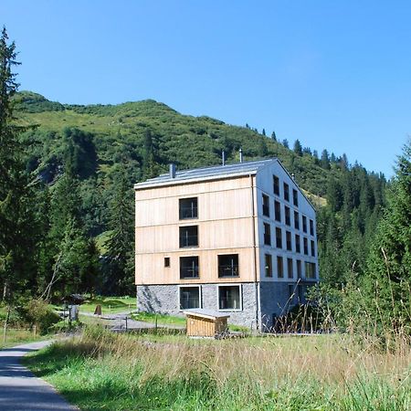 Berghotel Mettmen Schwanden  Exteriér fotografie