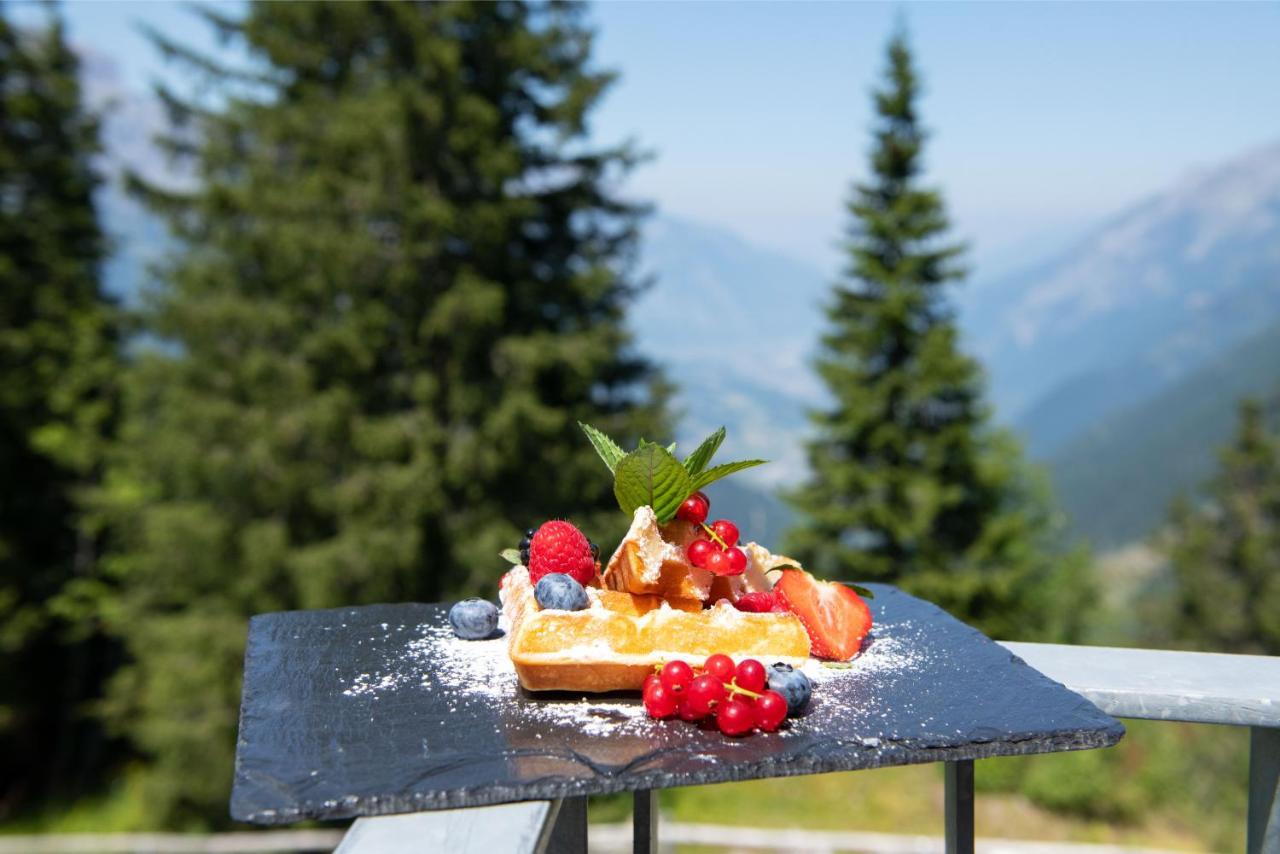 Berghotel Mettmen Schwanden  Exteriér fotografie