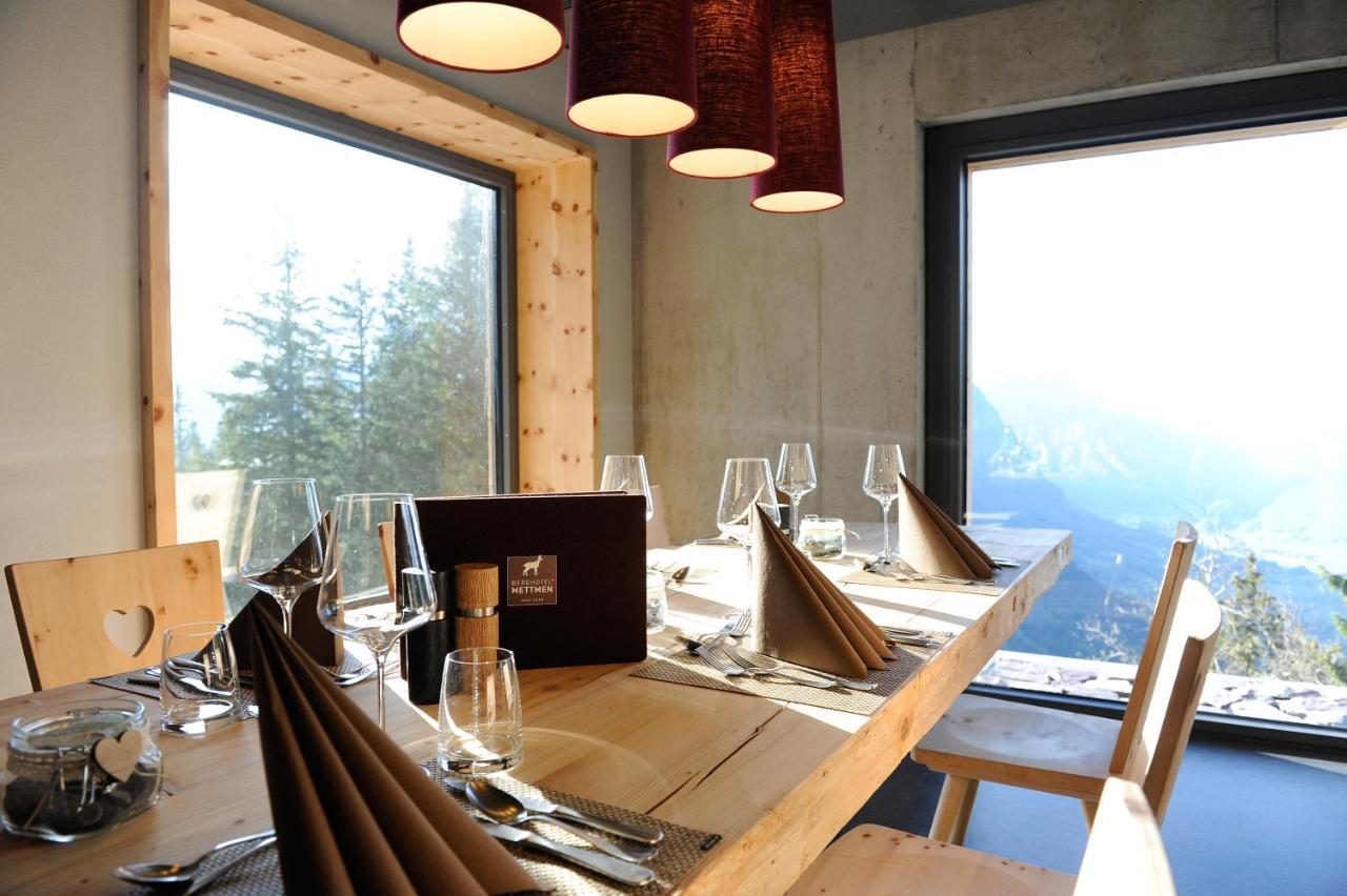 Berghotel Mettmen Schwanden  Exteriér fotografie